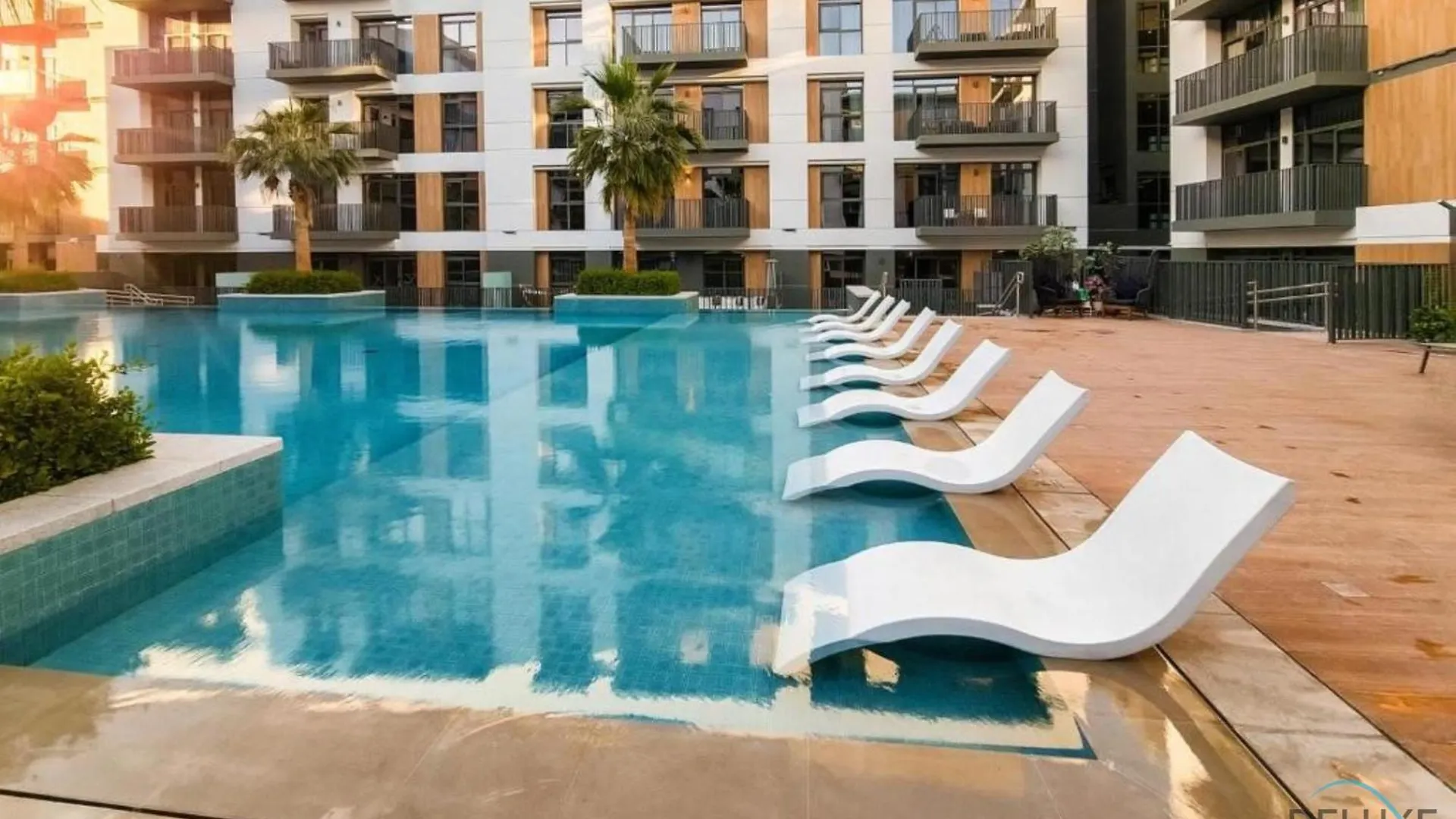 Lovely 2Br At Belgravia Square, Jvc By Deluxe Holiday Homes Dubaj Apartman